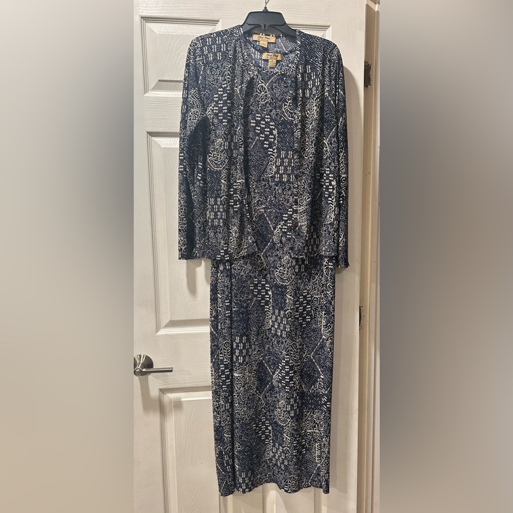 RAFAEL Navy and Cream 2 piece 3/4length dress with matching jacket
